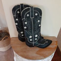 Star Leather Cow Boy Boots From ZARA 