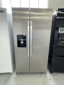 Whirlpool 24.6 cu. ft. Side by Side Refrigerator in Fingerprint Resistant Stainless Finish