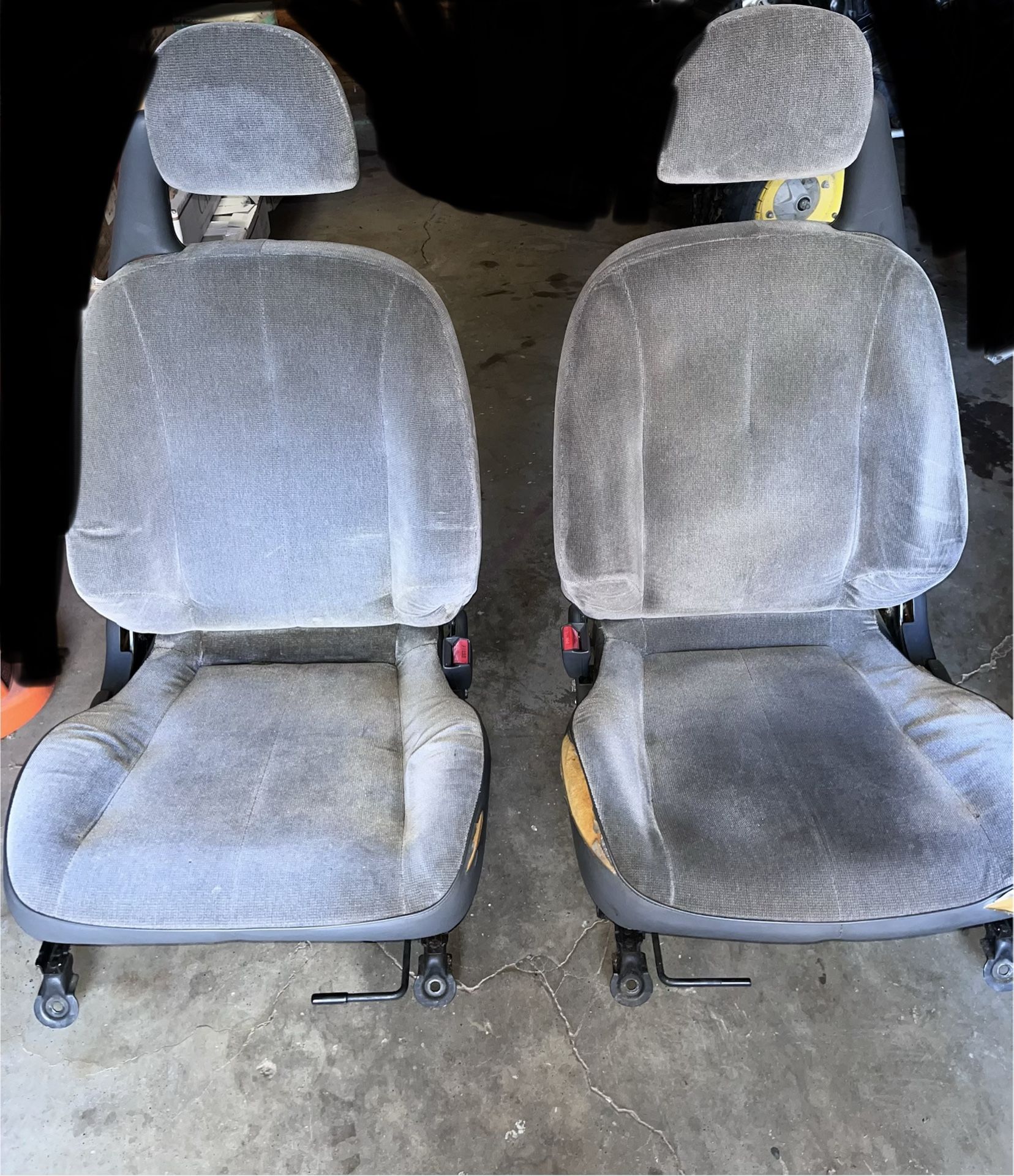 92-95 Honda Civic Front Seats