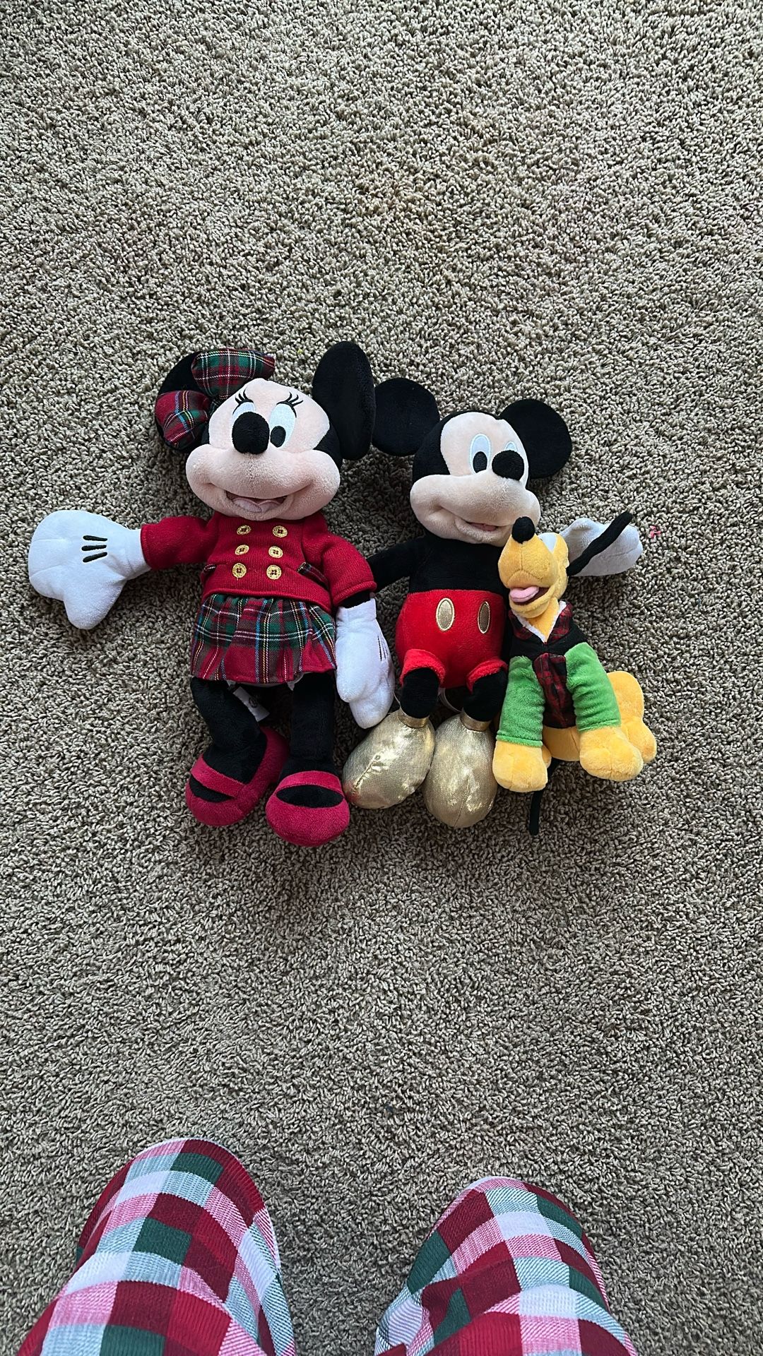 Christmas Minnie, Mickey & Pluto