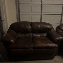 Couch Set (2 pieces) Love Seat and 3 person Couch 