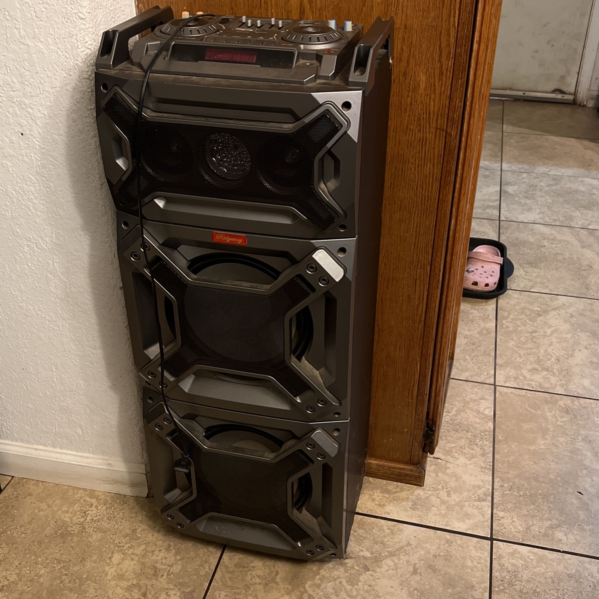 Speaker With Bluetooth