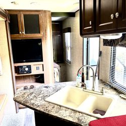 RV For Sale 