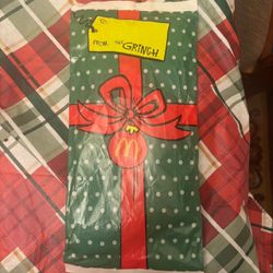 NEW McDonld’s UK Christmas Happy Meal Grinch Socks Exclusive One Size Adult