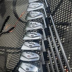 Arnol Palmer Irons 3 To 9 Very Cleane