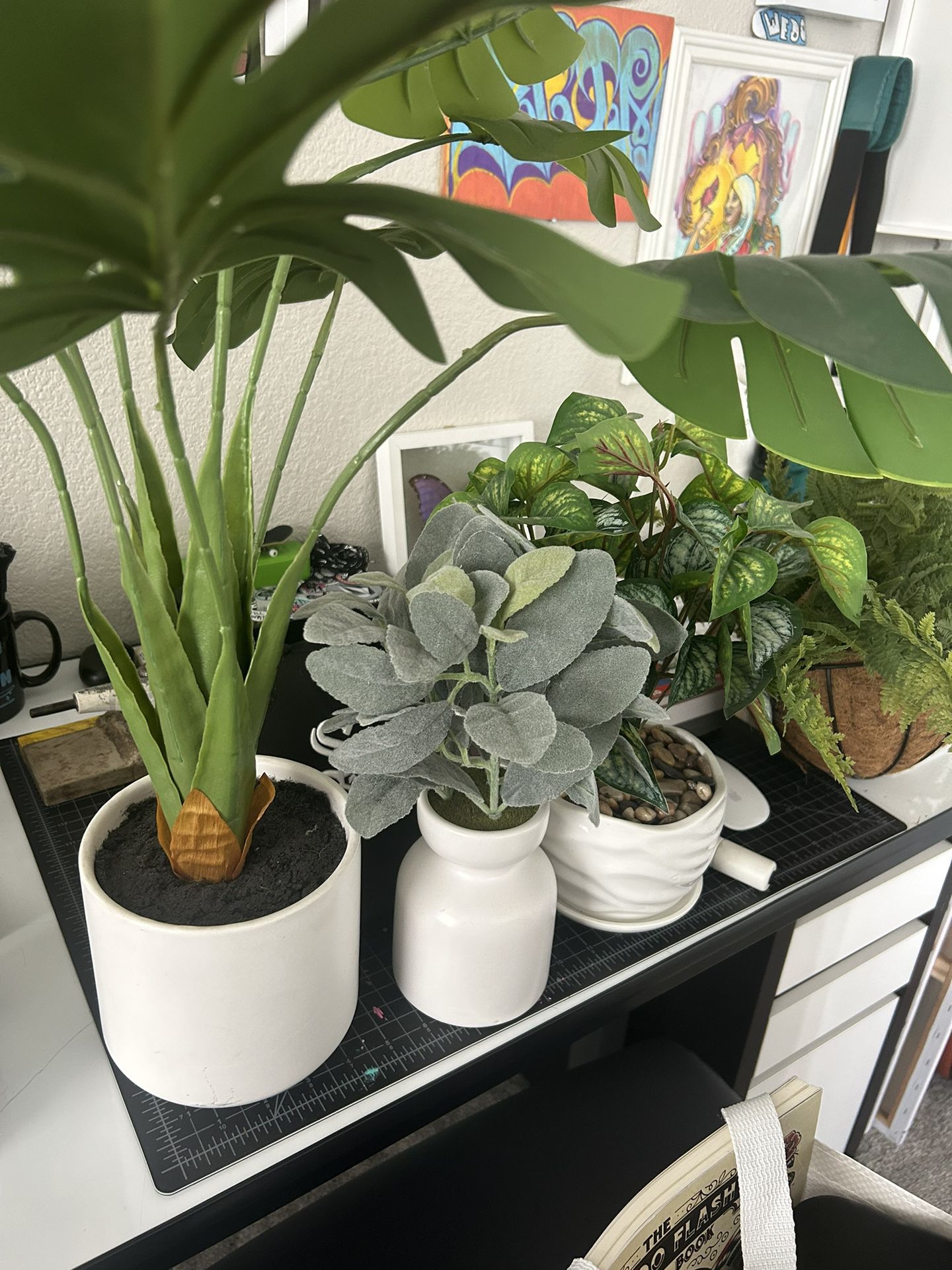 4 Fake House Plants 