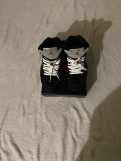 Jordan 5 Metallics