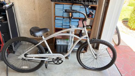 BEACH CRUISER by Electra