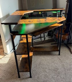 Corner Desk
