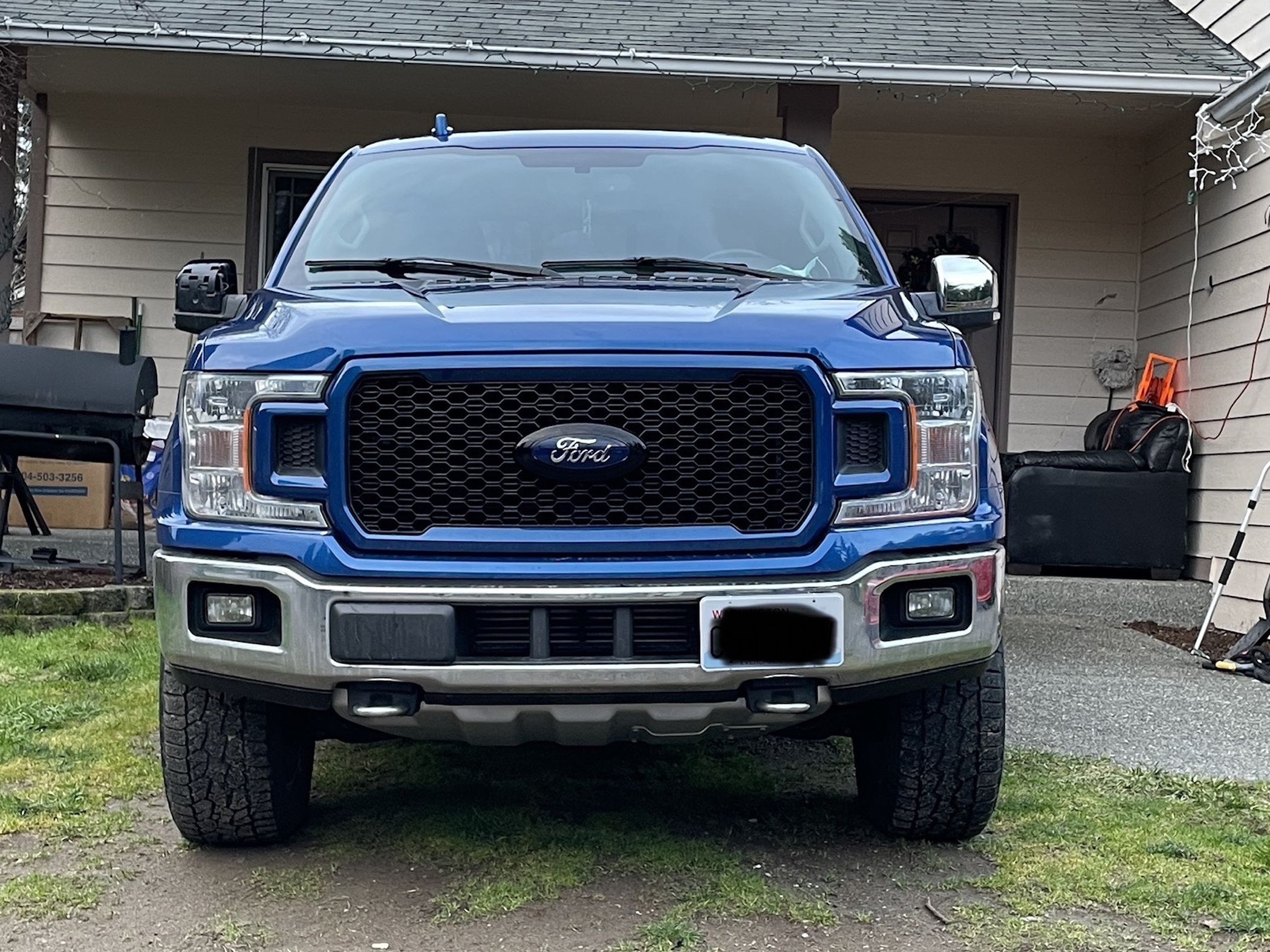 2018 Ford F-150 STX Grille With New Emblem