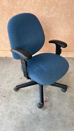 Blue office desk / garage  workbench chair