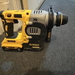 20V MAX XR Cordless Brushless 1 in. SDS Plus L-Shape Rotary Hammer 