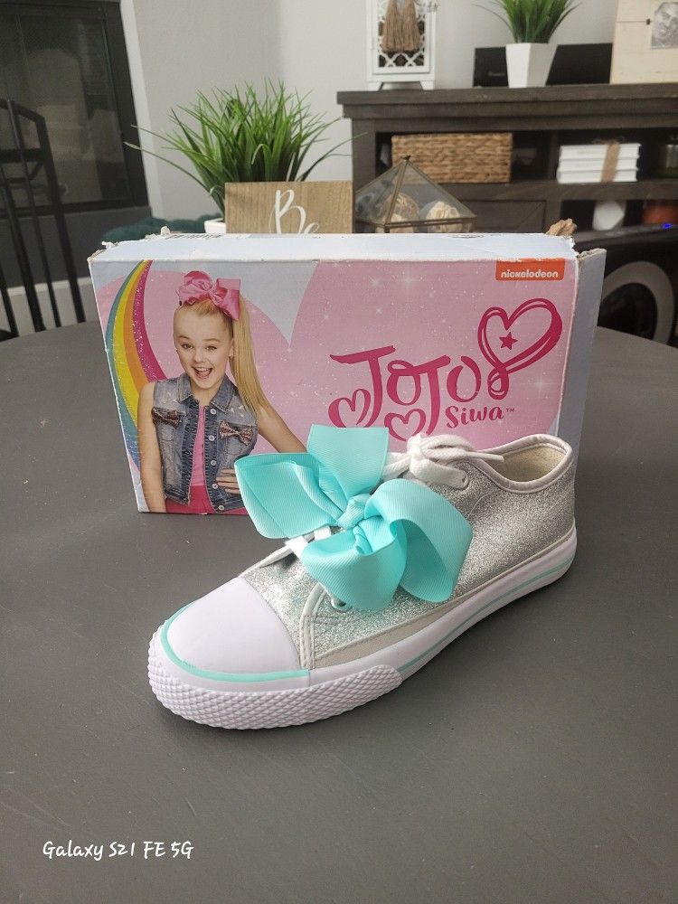 Jojo Siwa Shoe