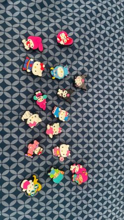 Hello kitty croc charms