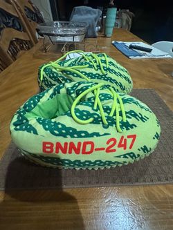 Sneaker slippers
