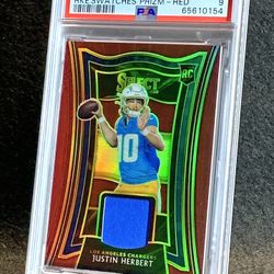 2020 Select ⚡️ Justin Herbert ⚡️ Rookie Swatches Red Prizm PSA 9 Mint 💎 - Los Angeles Chargers 