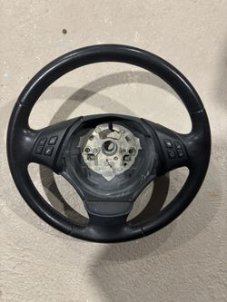 e90 steering wheel