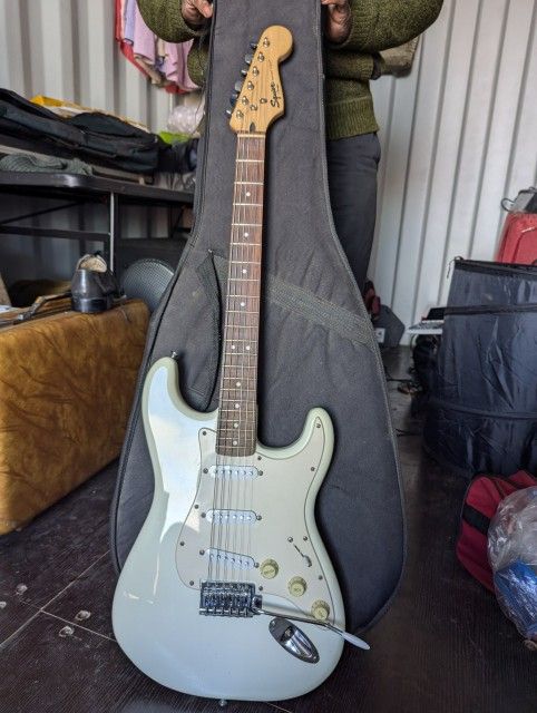 Squire Bullet Strat Electric Guitar