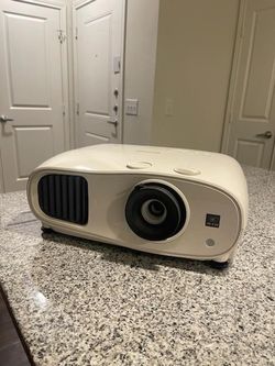 Epson Powerlite Home Cinema 3100