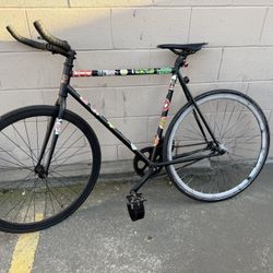 Street Bikes 