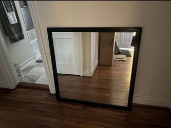 Wall mirror