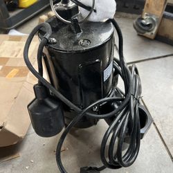 Submersible Pump
