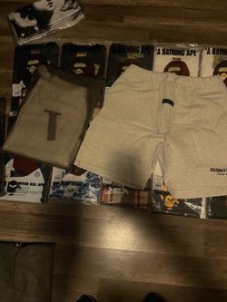 Essential shorts grey