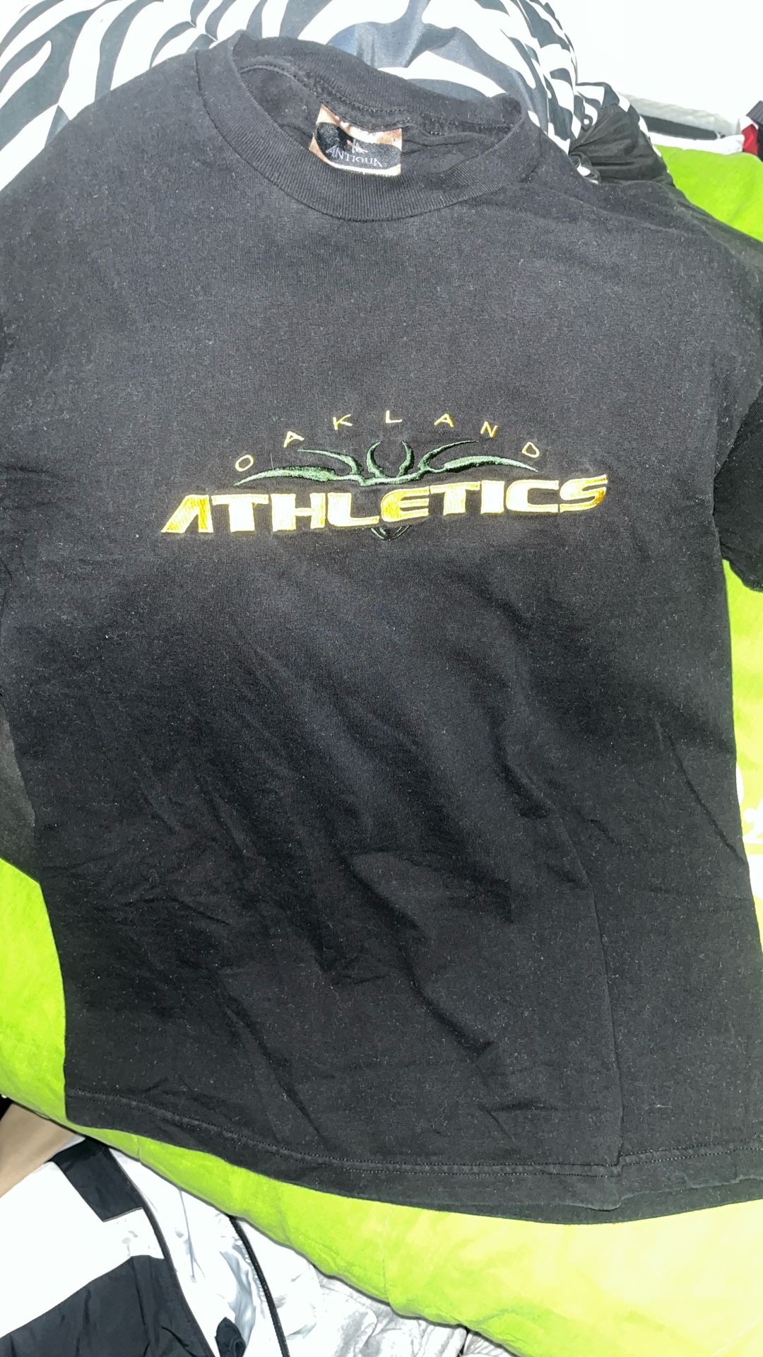 OAKLAND ATHLETICS T-SHIRT
