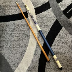 VINTAGE 1995 Two-Piece Screw In Bud Light Beer Pool Stick ~ 19  Oz