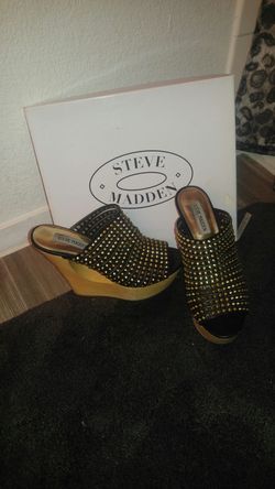 Steve Madden wedges