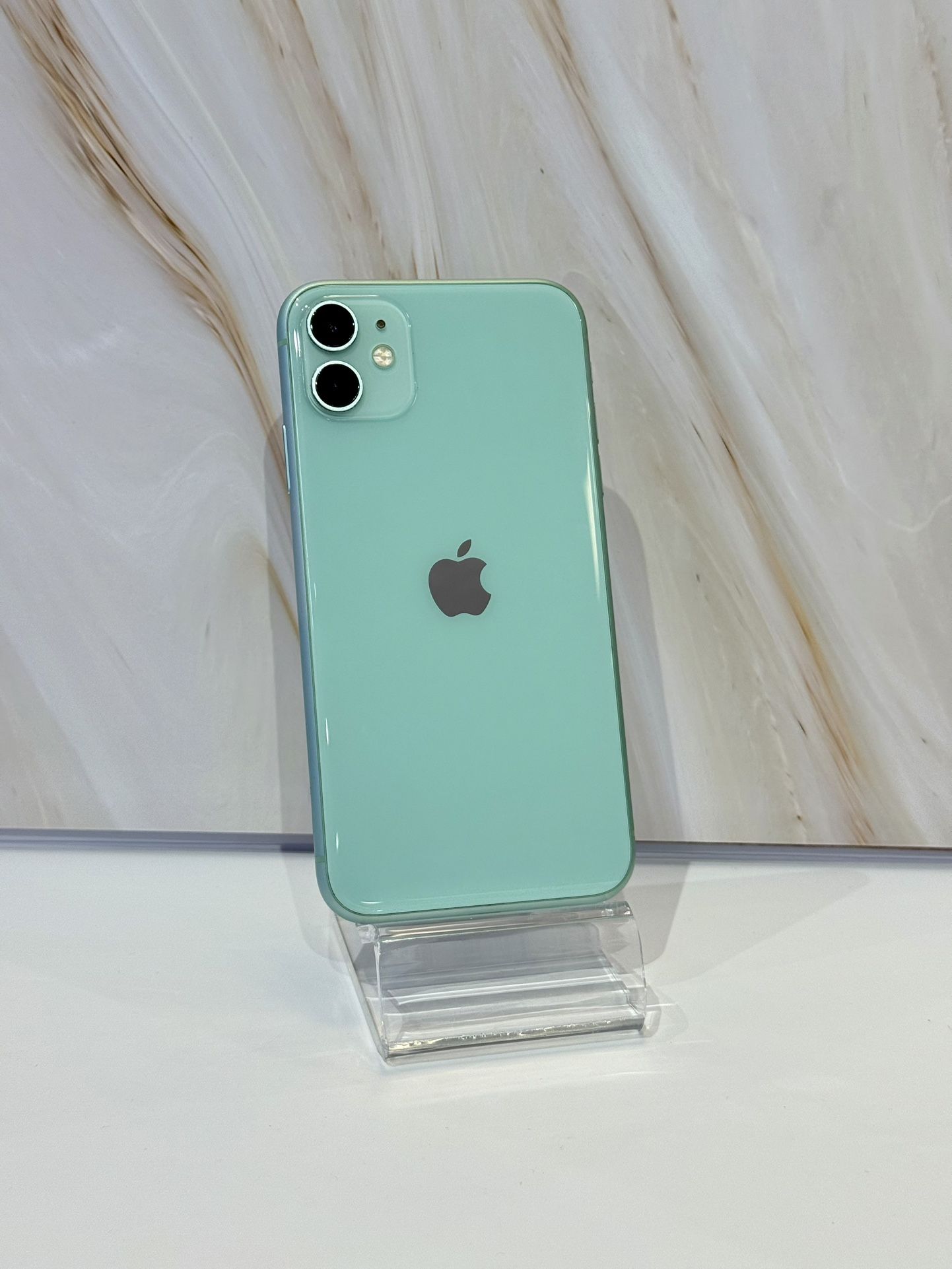Apple iPhone 11 64GB Unlocked Liberado