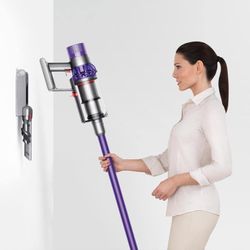 Dyson Cyclone v10 Total Clean+