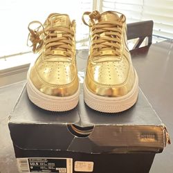 Nike Air Force 1 Low Metallic Gold Women’s Edition