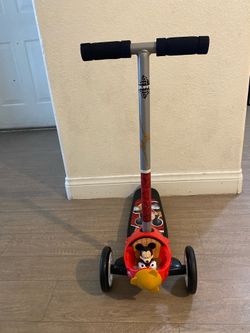 Disney Mickey Mouse Toddler Scooter