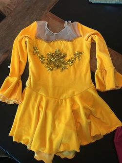 Figure skating dress girls large. Fits like a size 12 or 14