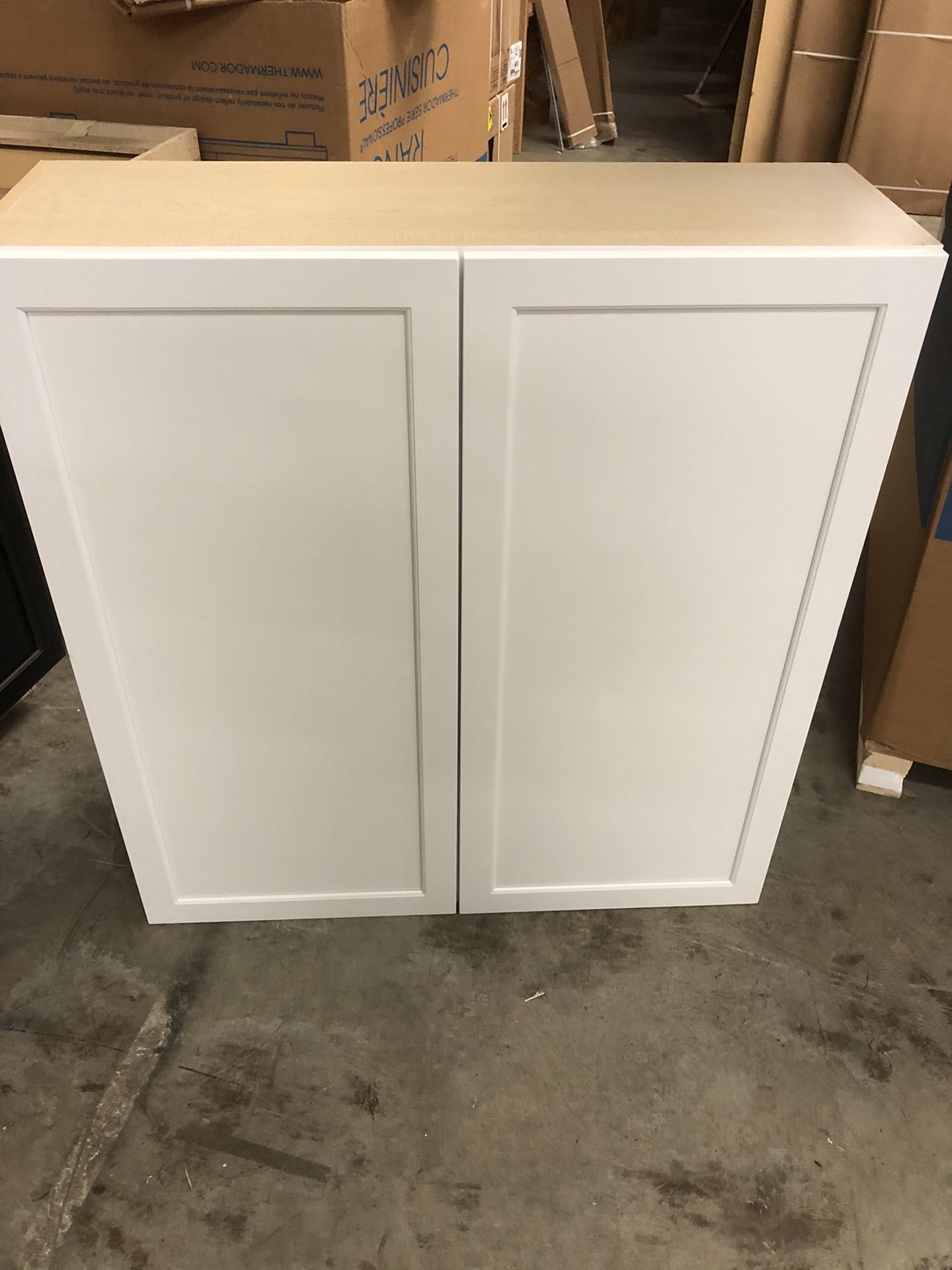 Kitchen Craft white wall cabinet 39’ wide 42’ tall 13’ deep