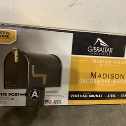Gibraltar Mailboxes Madison Medium Capacity Galvanized Steel Venetian Bronze,