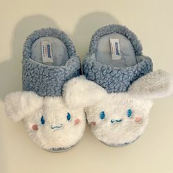 Forever 21 x Sanrio Cinnamoroll Baby Blue Platform Slippers
