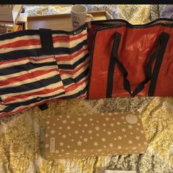 California Innovations:   Insulated Market Satchel & Super Shopper Bag (2 Piece Gift Set With Gift Box) 