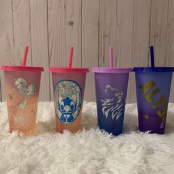 Color changing cups