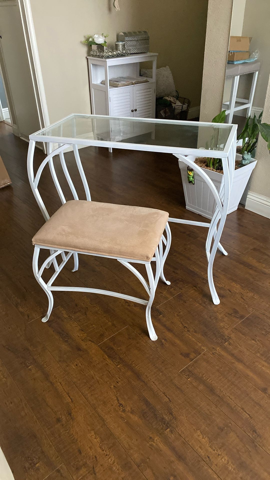 Entry Table