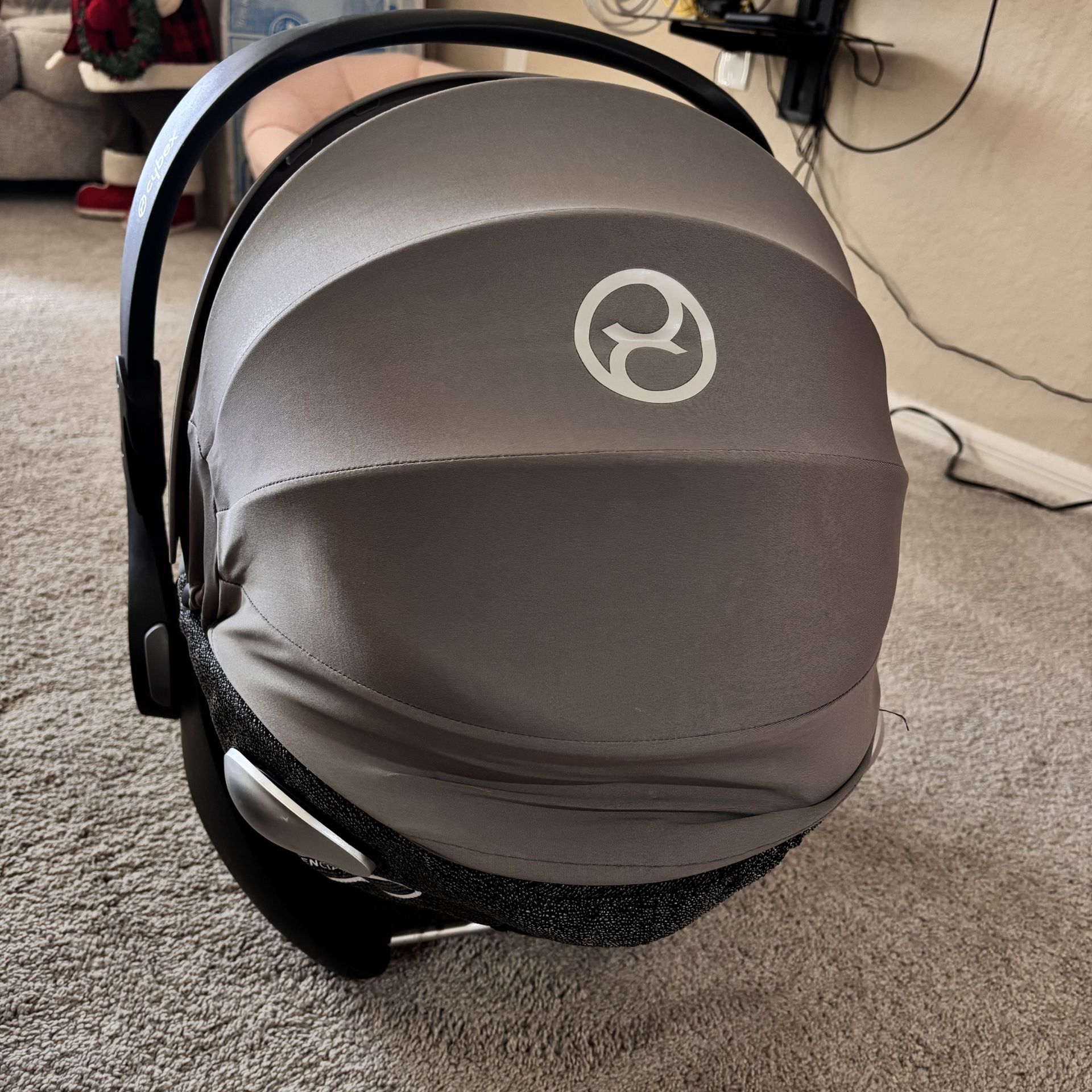 Cybex Cloud Q SensorSafe - Manhattan Grey-mid Grey Infant Car Seat