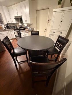 Kitchen table