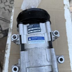 cm Compressor A/C Compressor FS10