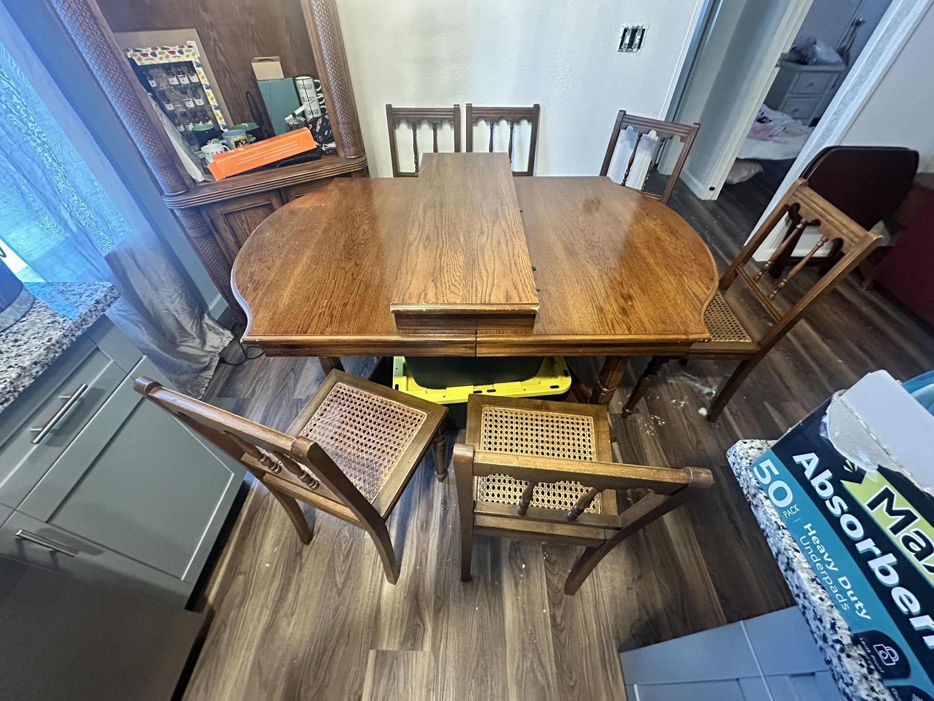 Dining Table And 6 Chairs