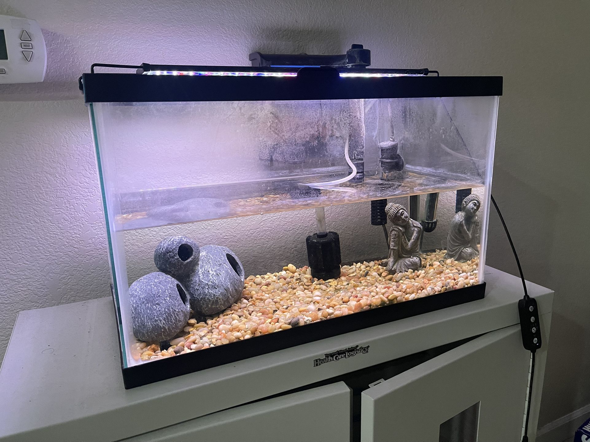 10 Gallon Fish Tank W/ All Accessories (Read Description)