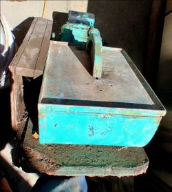 Vintage 8 inch trim / rock saw