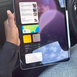 2025 iPad Air & AirPod Max Headphones For Sale