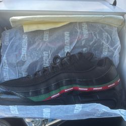 Air Max 95 Undefeated 