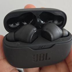 JBL Vibe Beam - Black Wireless JBL Deep Bass Sound Earbuds, Bluetooth 5.2